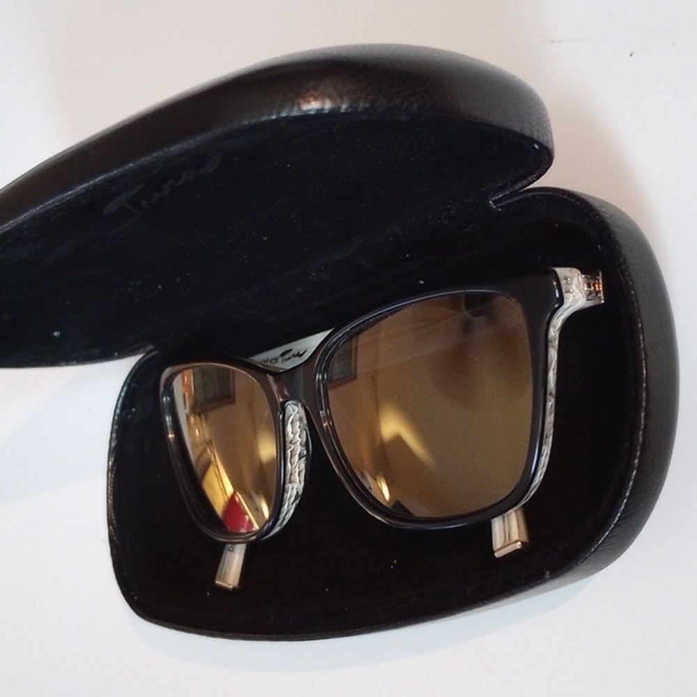 Kate Young for Tura Glasses Sunglasses Frames with Case.